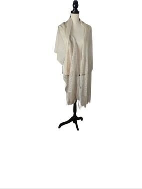 AW 5th Ave Cream Fringed Wrap Shawl